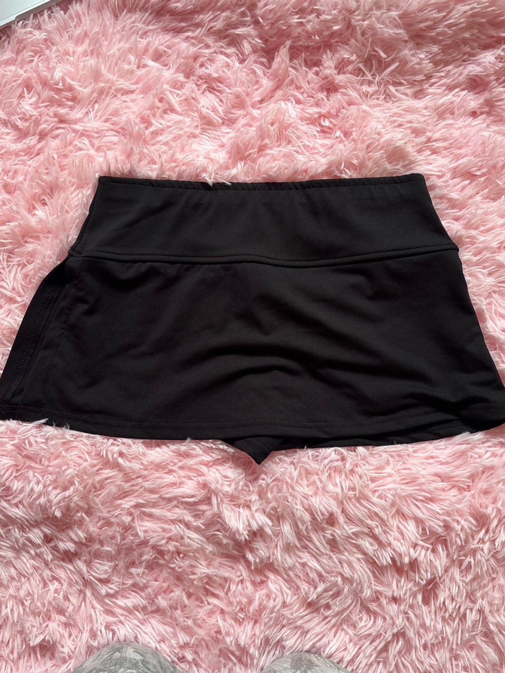 FREE WITH BUNDLE SHEIN Black Athletic Skort with Branded Waist Tag